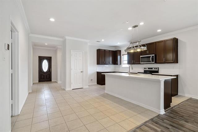 Building Photo - 6401 Texana Way