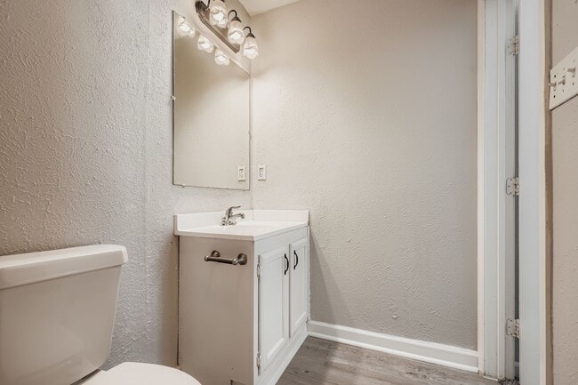 Building Photo - 226 Tara Plantation Dr