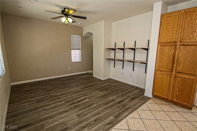 Building Photo - 2565 N Madre Grande St
