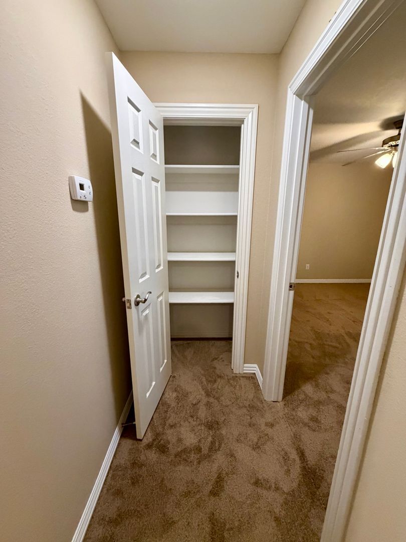 Building Photo - 6608 Leightyn Ln