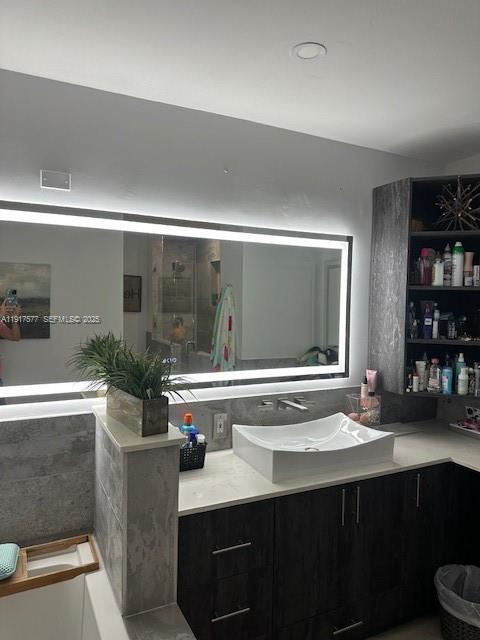 Building Photo - 15845 SW 153rd Ave