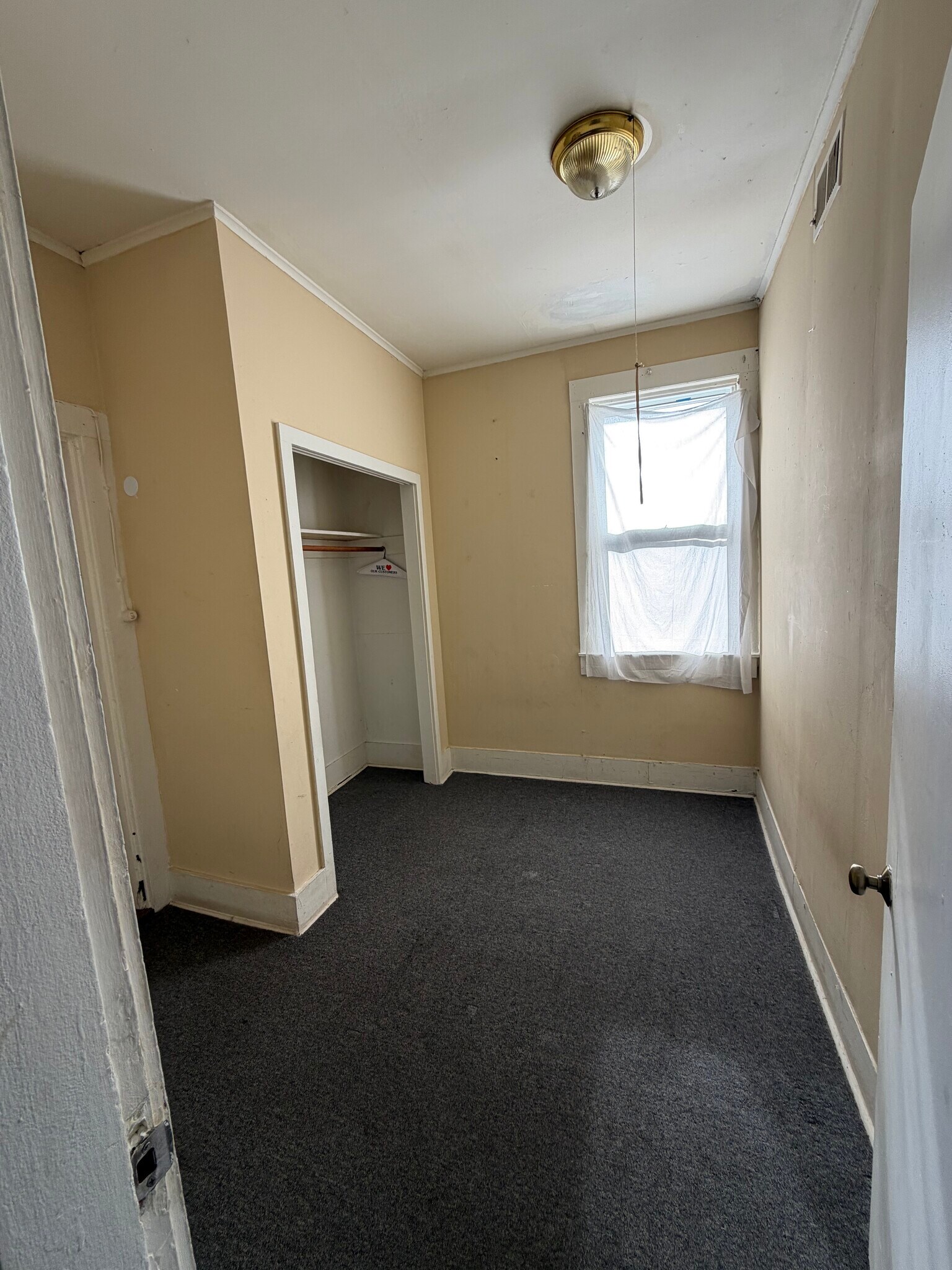 Building Photo - 22 Pleasant St