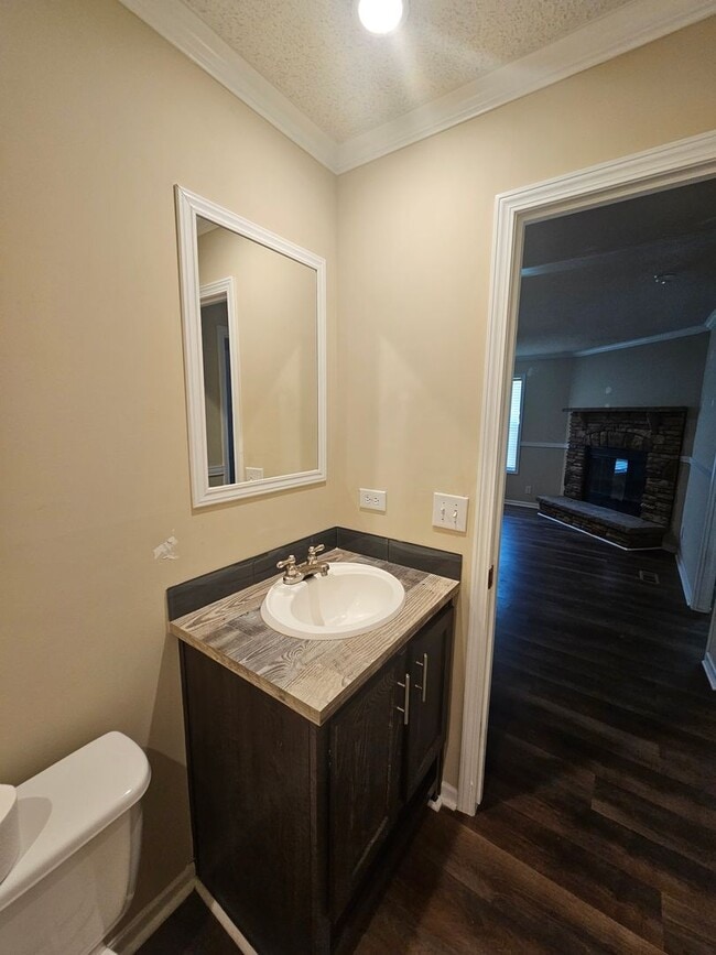 Building Photo - New Listing !!!