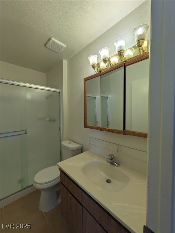 Building Photo - 7049 Sylvan Oak Dr