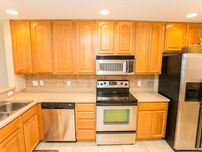 Building Photo - 6100 A1A S