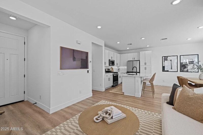 Building Photo - 4846 S Ferric