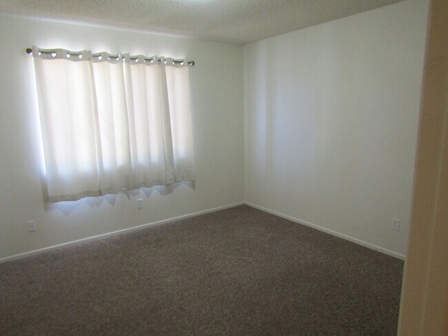 Building Photo - 507 Bakeman Ln