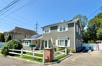 Building Photo - 3 Turnabout Ln