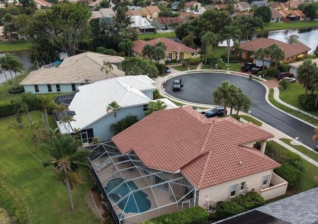 Building Photo - 9392 Cascade Ct