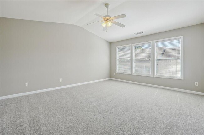 Building Photo - 4978 Berkeley Oak Dr