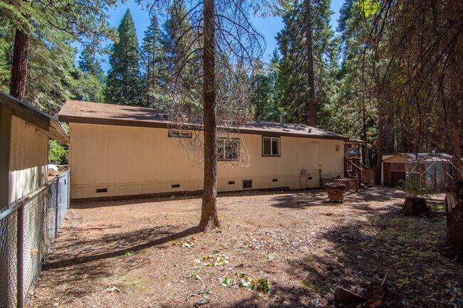 Building Photo - Furnished Shingletown Home with Horse Corral, Huge Fenced Back Yard and Chicken Coop!