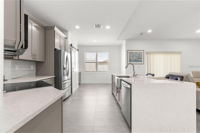 Building Photo - 10291 SE 67th Terrace