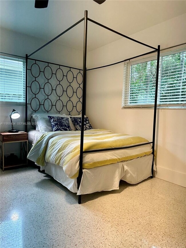 Building Photo - 1351 SW 32nd St