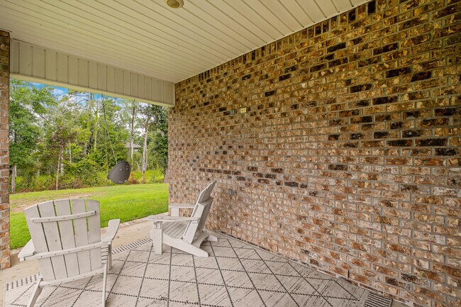 Building Photo - 145 Beaver Trl Dr