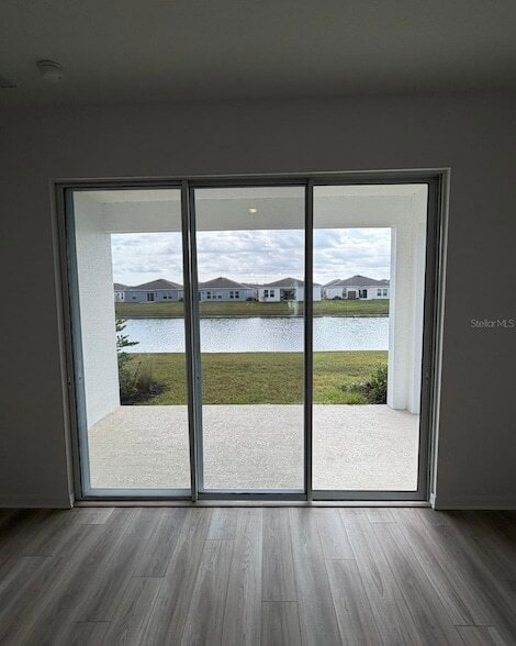 Building Photo - 5726 Gingham Dr