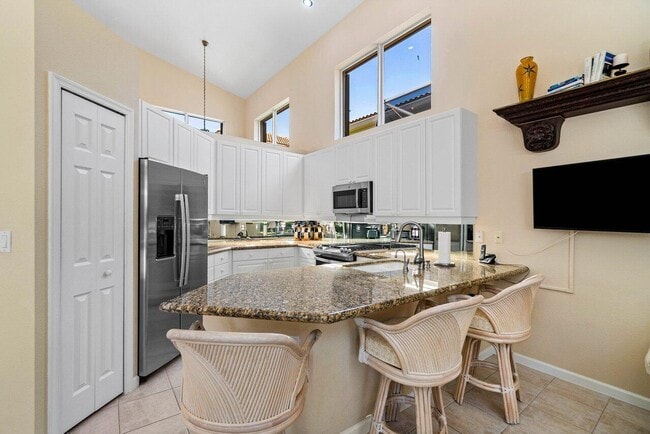 Building Photo - 130 Sunset Cove Ln
