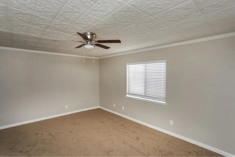 Building Photo - 501 Hardwood Trail