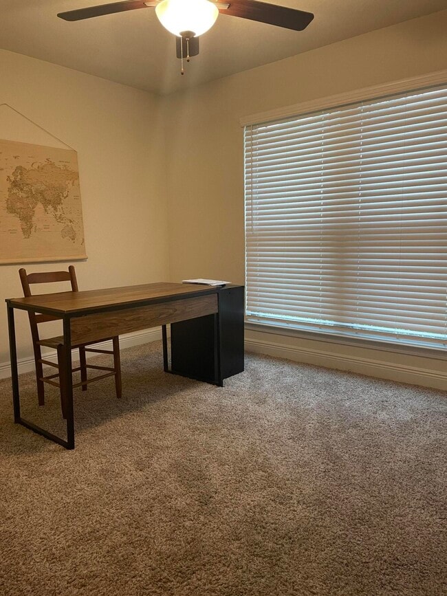 Building Photo - 6217 Redberry Dr