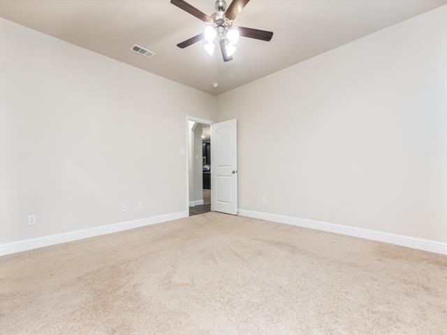 Building Photo - 710 Teakwood Dr