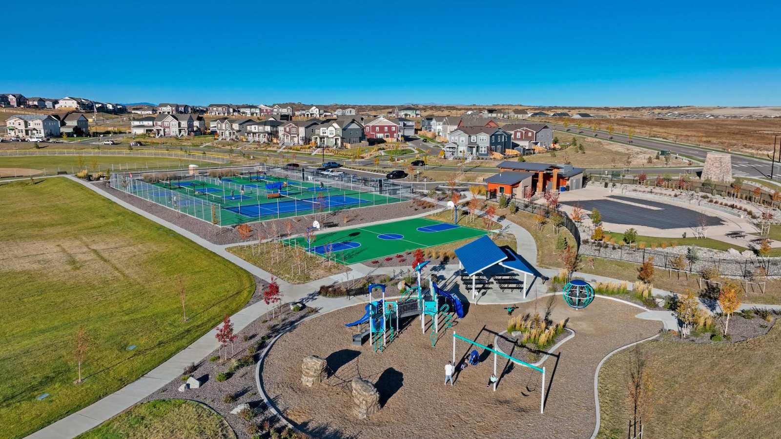 Community Area - 14611 Beebalm Ave