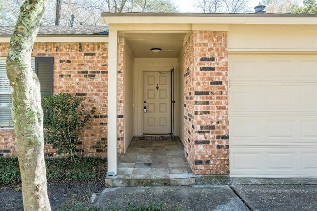 Building Photo - 6 Basal Briar Ct
