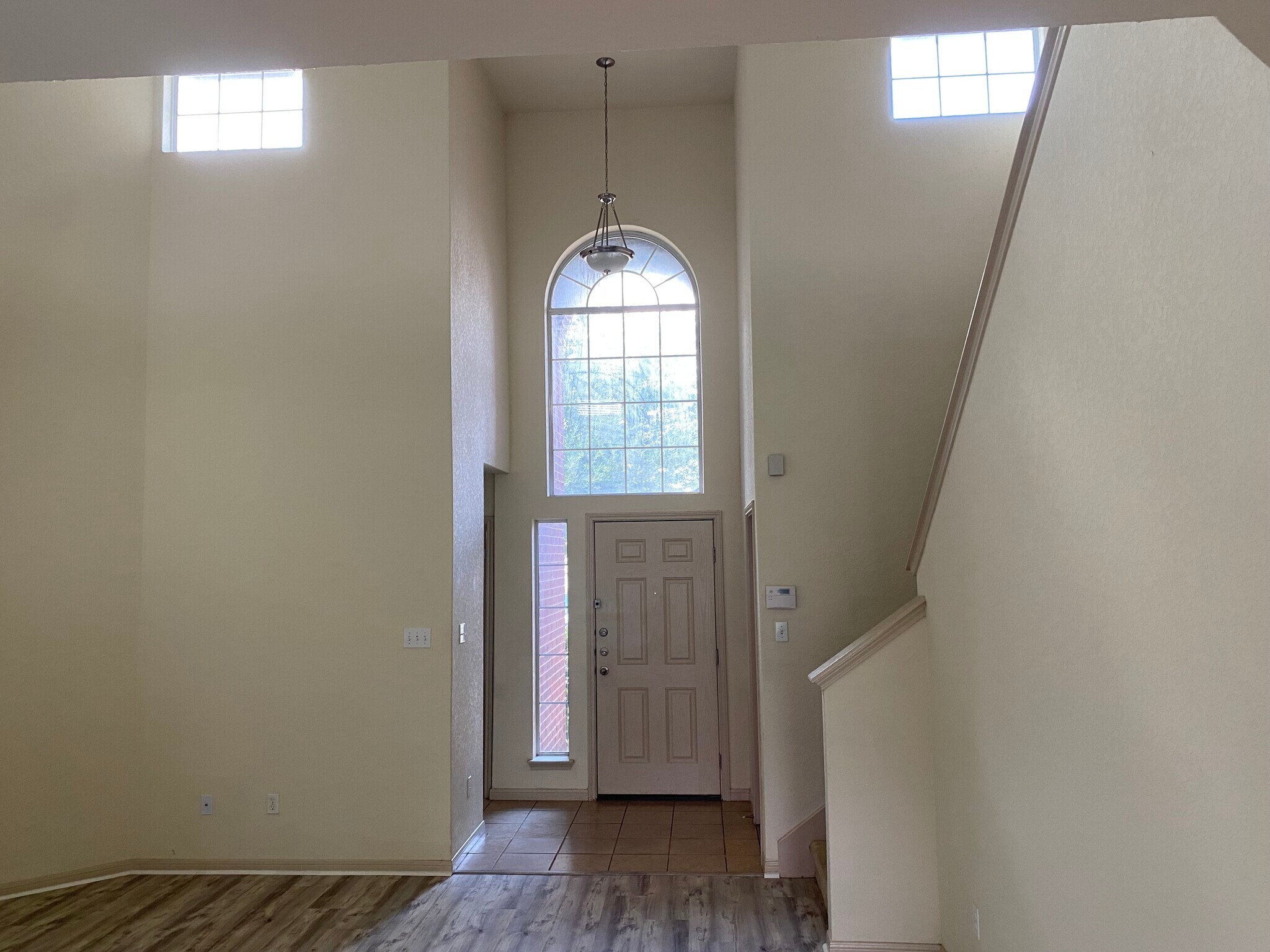 Building Photo - 7931 Sterling Mnr