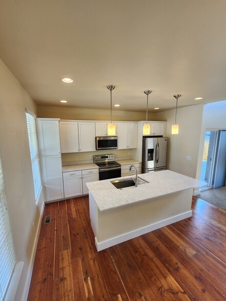 Building Photo - 4224 Benepe St