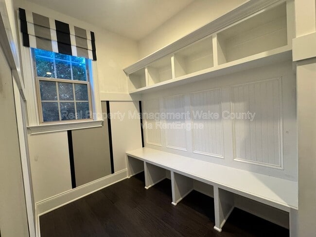 Building Photo - 1021 Keith Rd