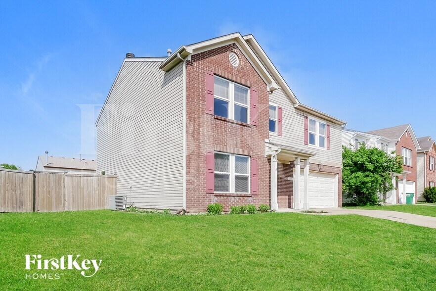 Building Photo - 10830 Clear Spring Dr