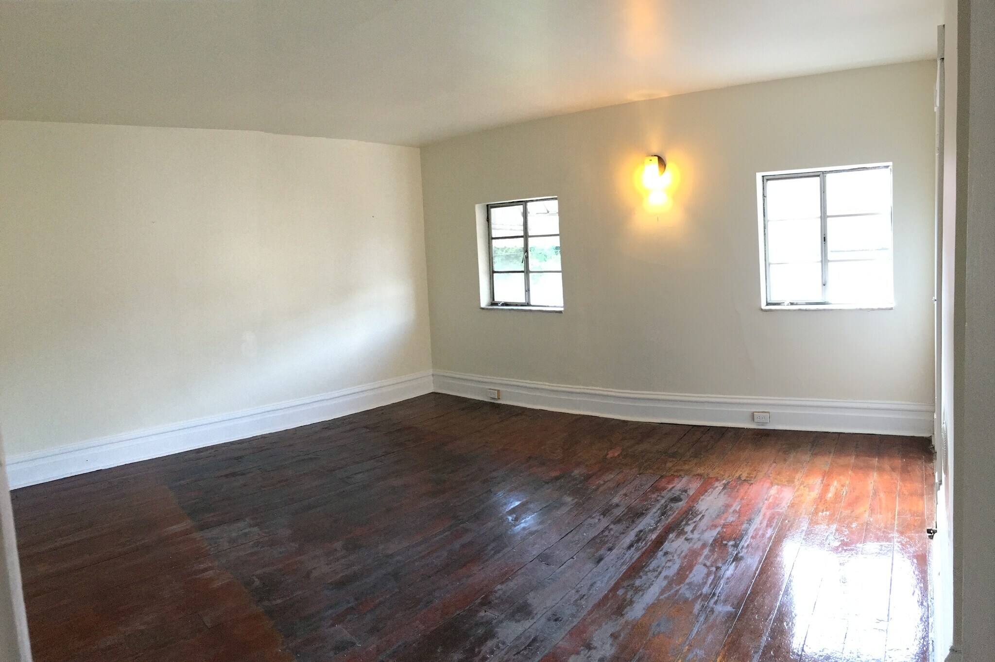 Building Photo - 5212 Keystone St