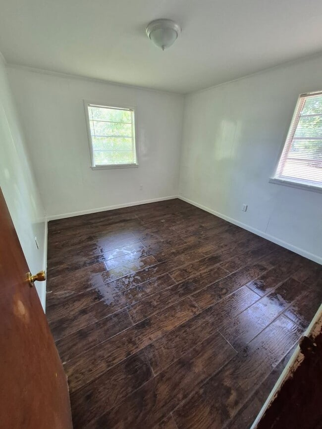 Building Photo - Orange Grove 3 Bedroom