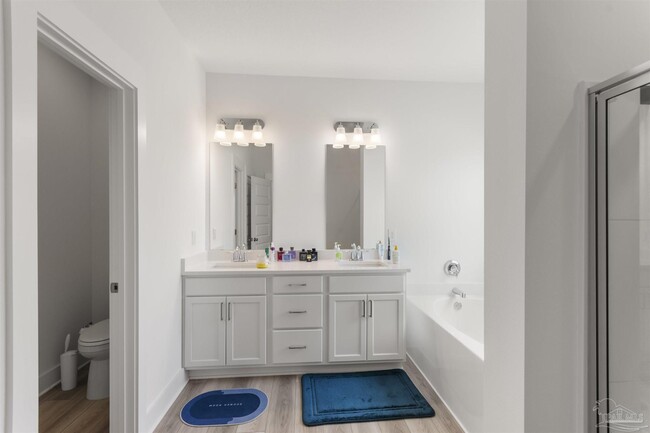 Building Photo - 6672 Paso Fino Dr