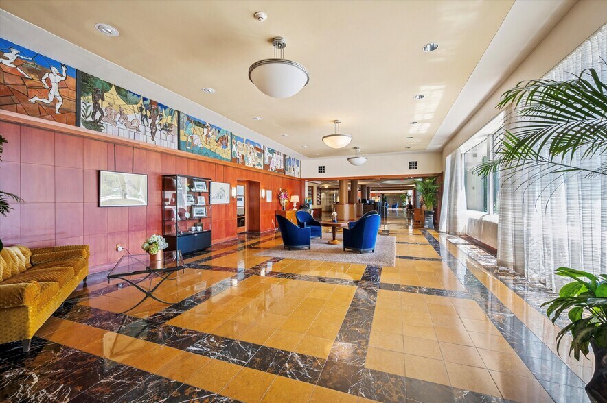 Building Photo - 2601 Pennsylvania Ave