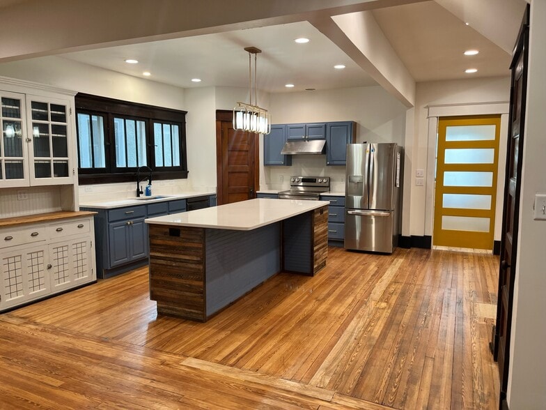 Building Photo - 4114 S 2nd St