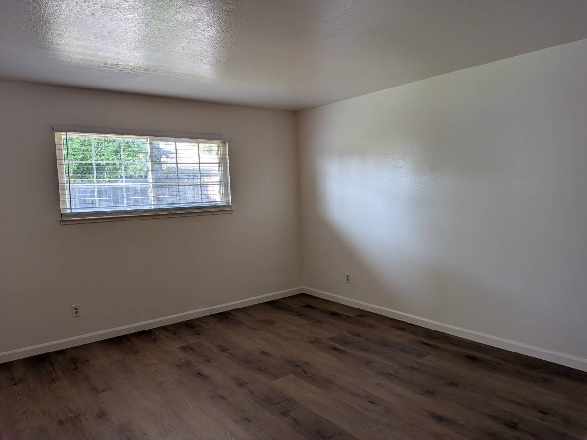 Building Photo - 9279 Corinthian Cir