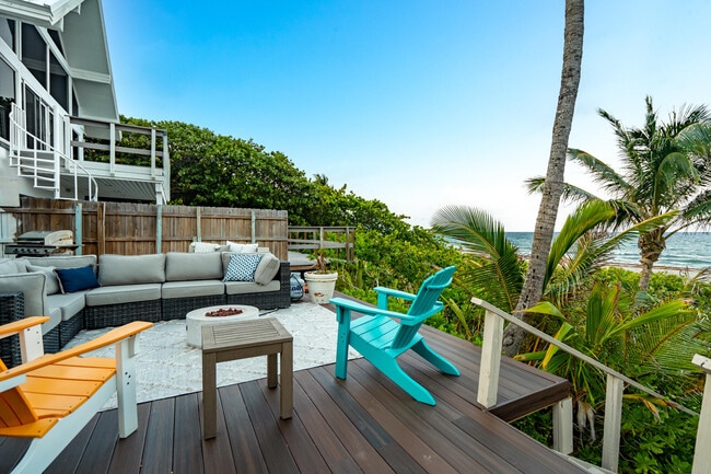 Building Photo - 2330 N Ocean Blvd