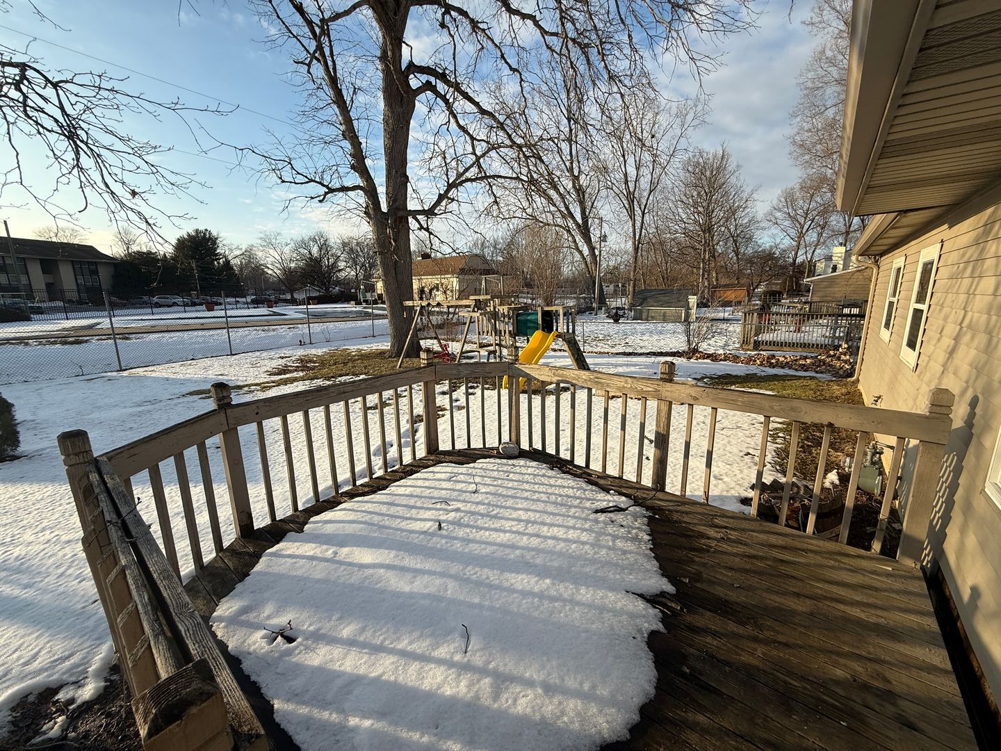 Building Photo - 6915 Salge Dr