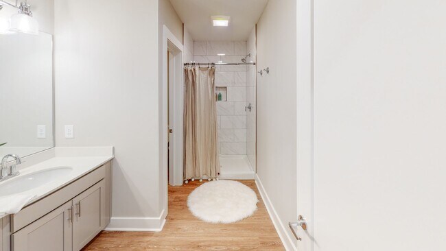 Building Photo - 3 bedroom 2.5 bath at Milltown @ the South...