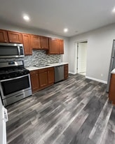 Building Photo - 400 Perrysville Ave