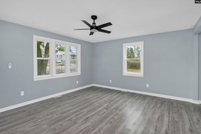 Building Photo - 3001 Truman St