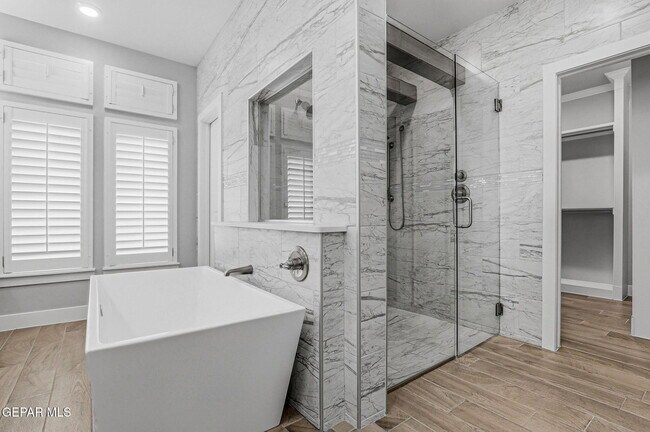 Building Photo - 13580 Lawkland St