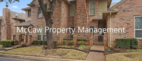 Building Photo - 1206 Wooded Trail