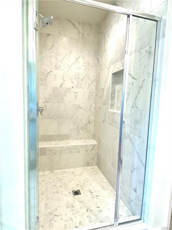 Building Photo - 222 Parkwood