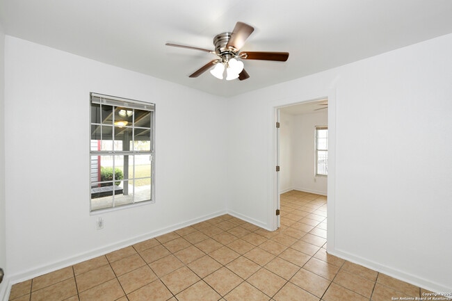 Building Photo - 1731 E Carson St