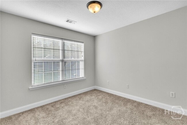 Building Photo - 285 Cypress Point Dr