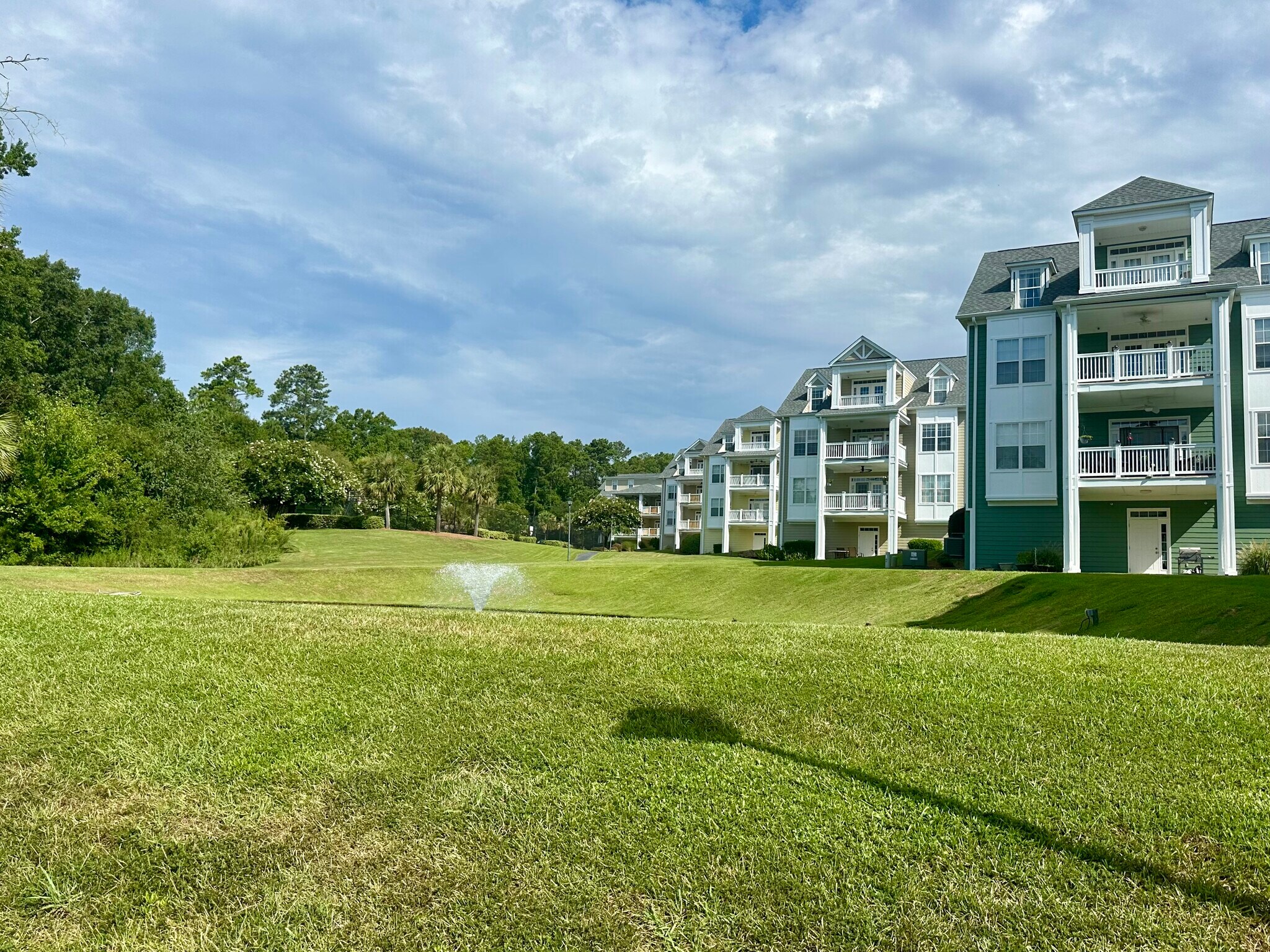 Building Photo - 149 Breezes Dr