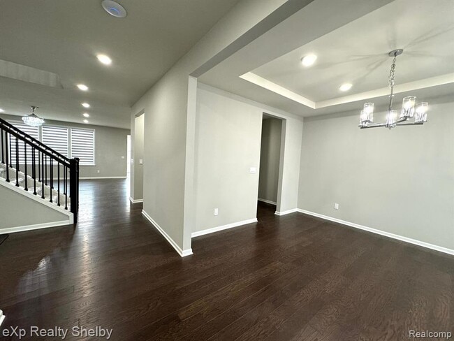 Building Photo - 49477 Hummel Dr