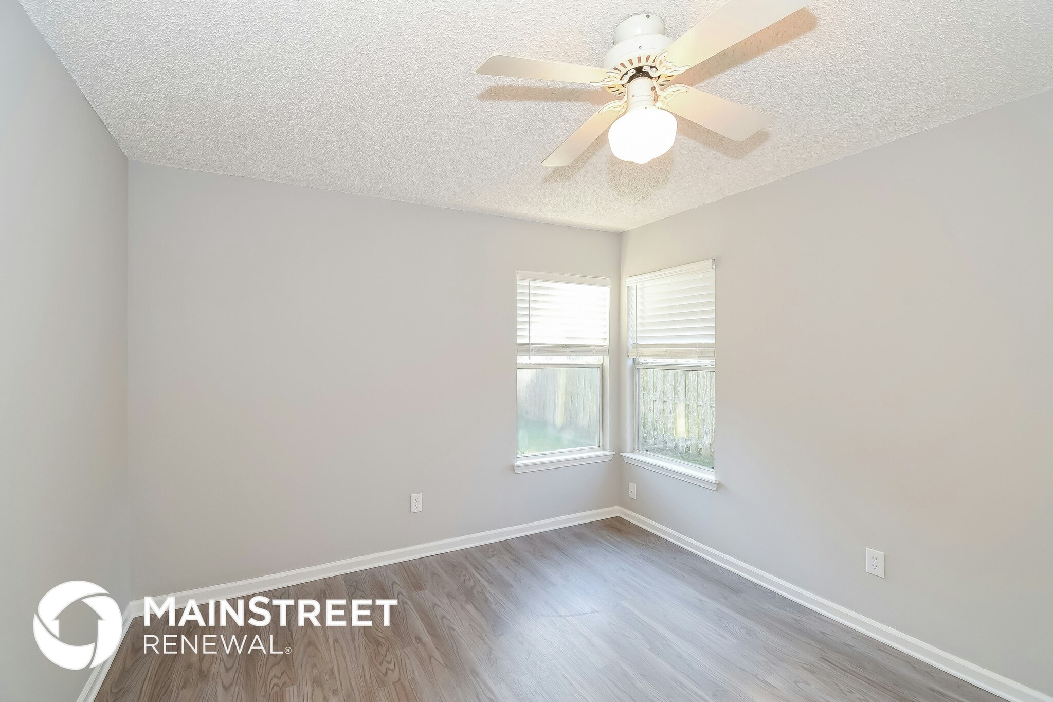 Building Photo - 95142 Twin Oaks Ln