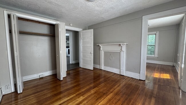 Building Photo - 508 Stuart St