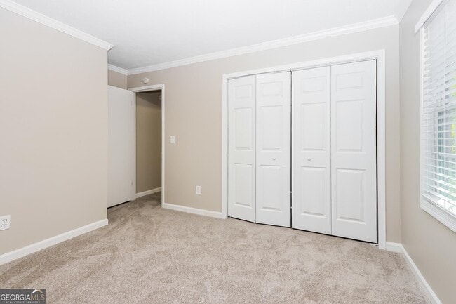 Building Photo - 120 Middling Ln